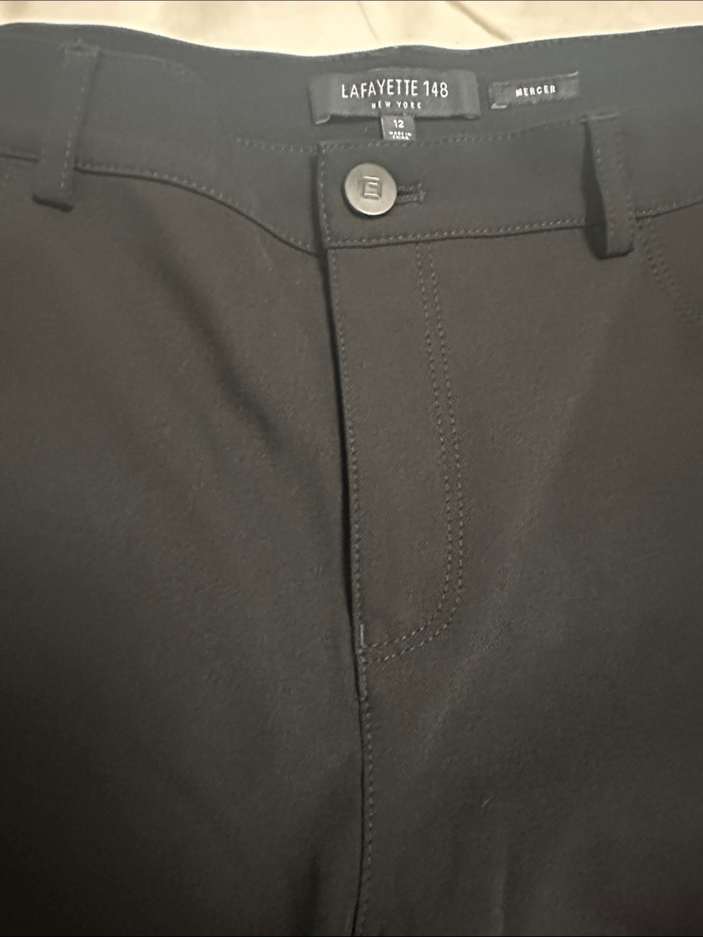 Lafayette 148 New York Black High-Rise Stretch Jeggings with Back Pocket